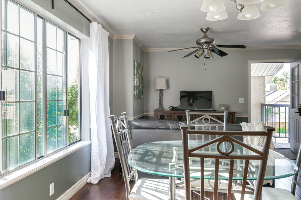 Reclaimed wood decor